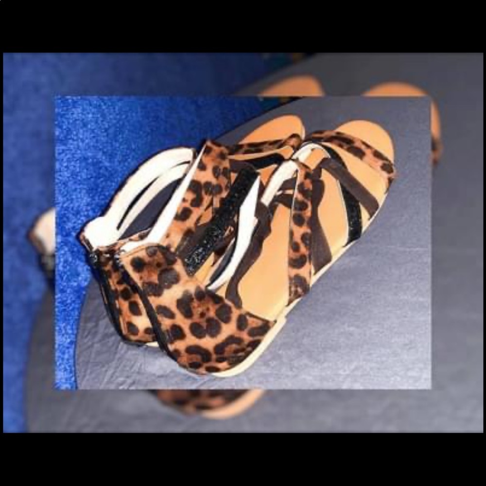 Women’s size 9 boutique sandals